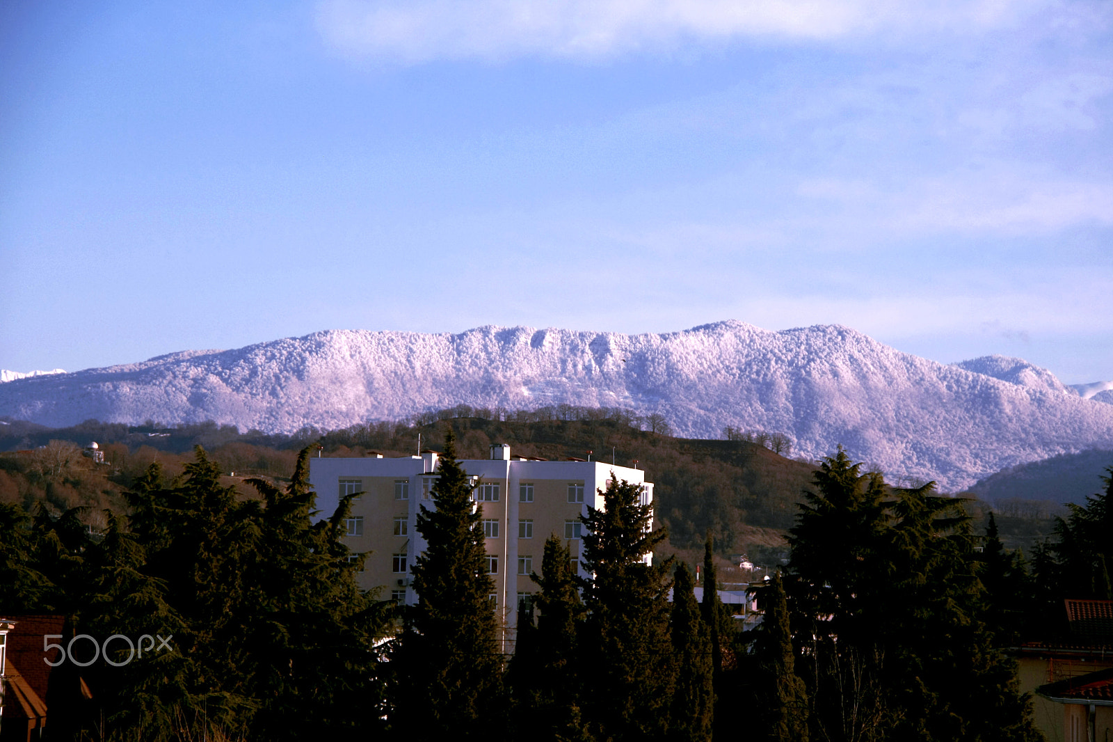 Canon EF-S 18-200mm F3.5-5.6 IS sample photo. Адлер в январе photography