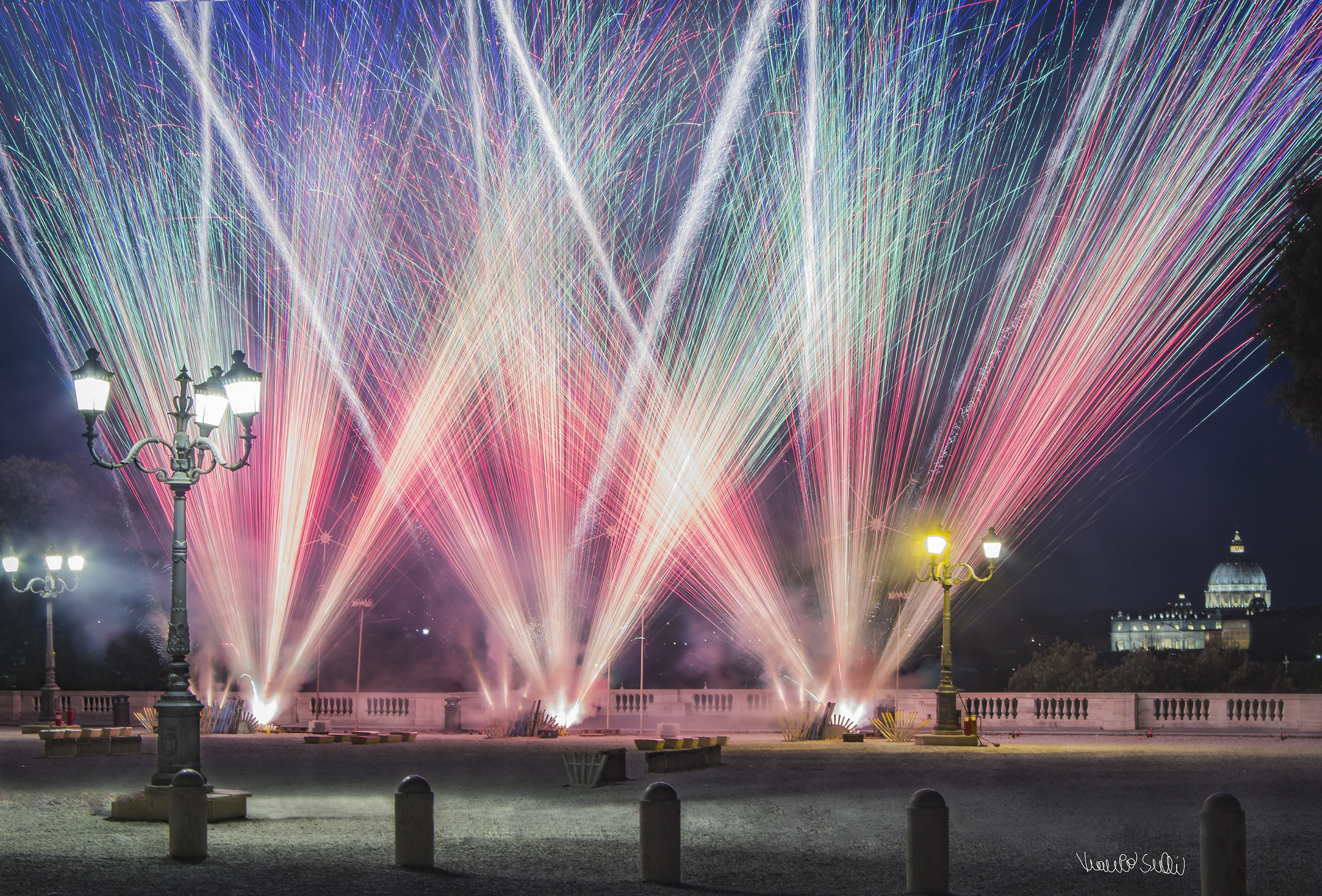 Canon EF-S 17-85mm F4-5.6 IS USM sample photo. Fuochi photography