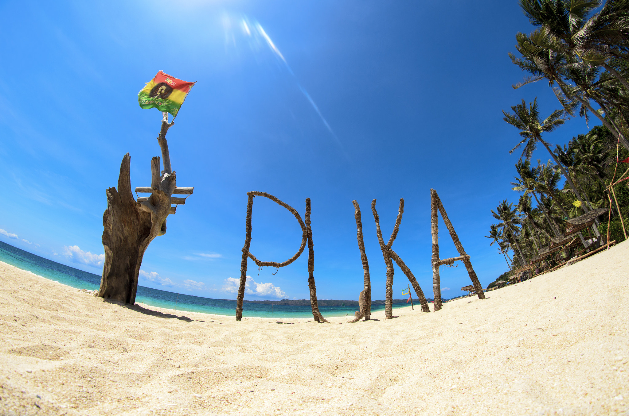 Nikon D5100 + Samyang 8mm F3.5 Aspherical IF MC Fisheye sample photo. Untitled photography