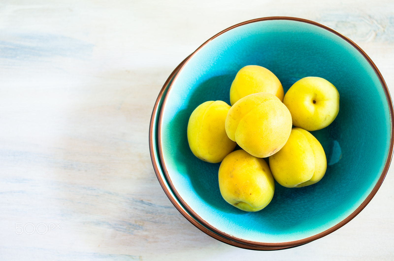 Sony SLT-A55 (SLT-A55V) + Sony DT 30mm F2.8 Macro SAM sample photo. Fresh organic apricot photography