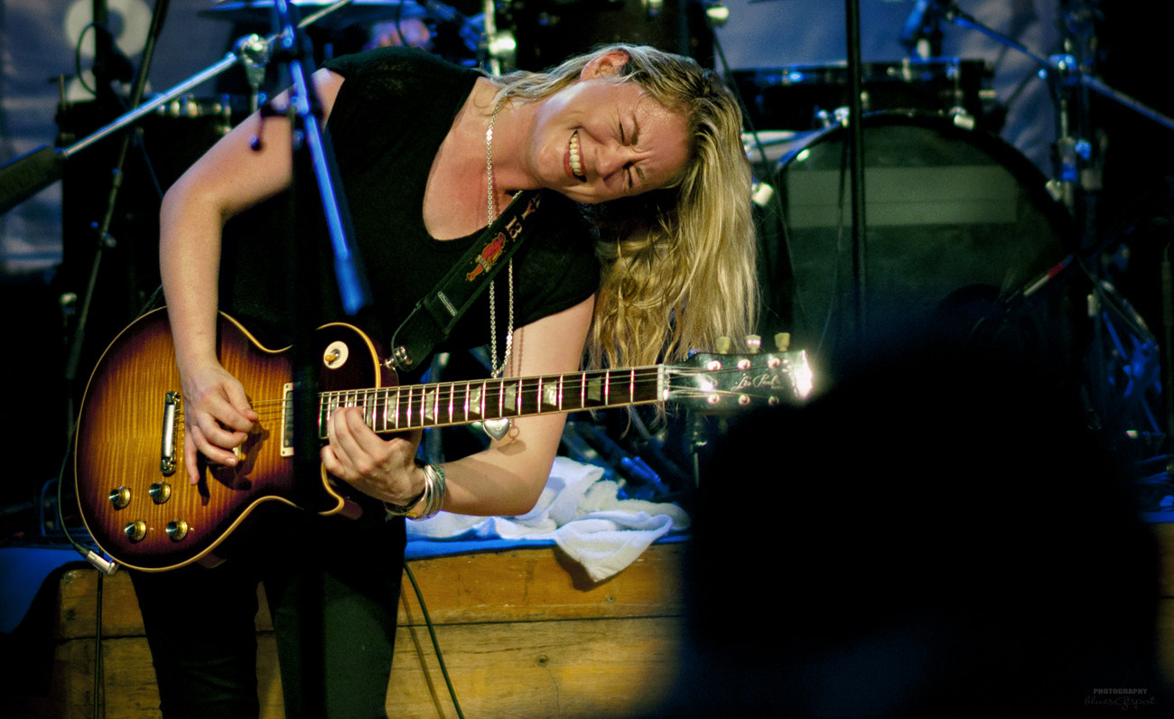 Nikon D5000 + Nikon AF-S Nikkor 85mm F1.8G sample photo. Joanne shaw taylor photography