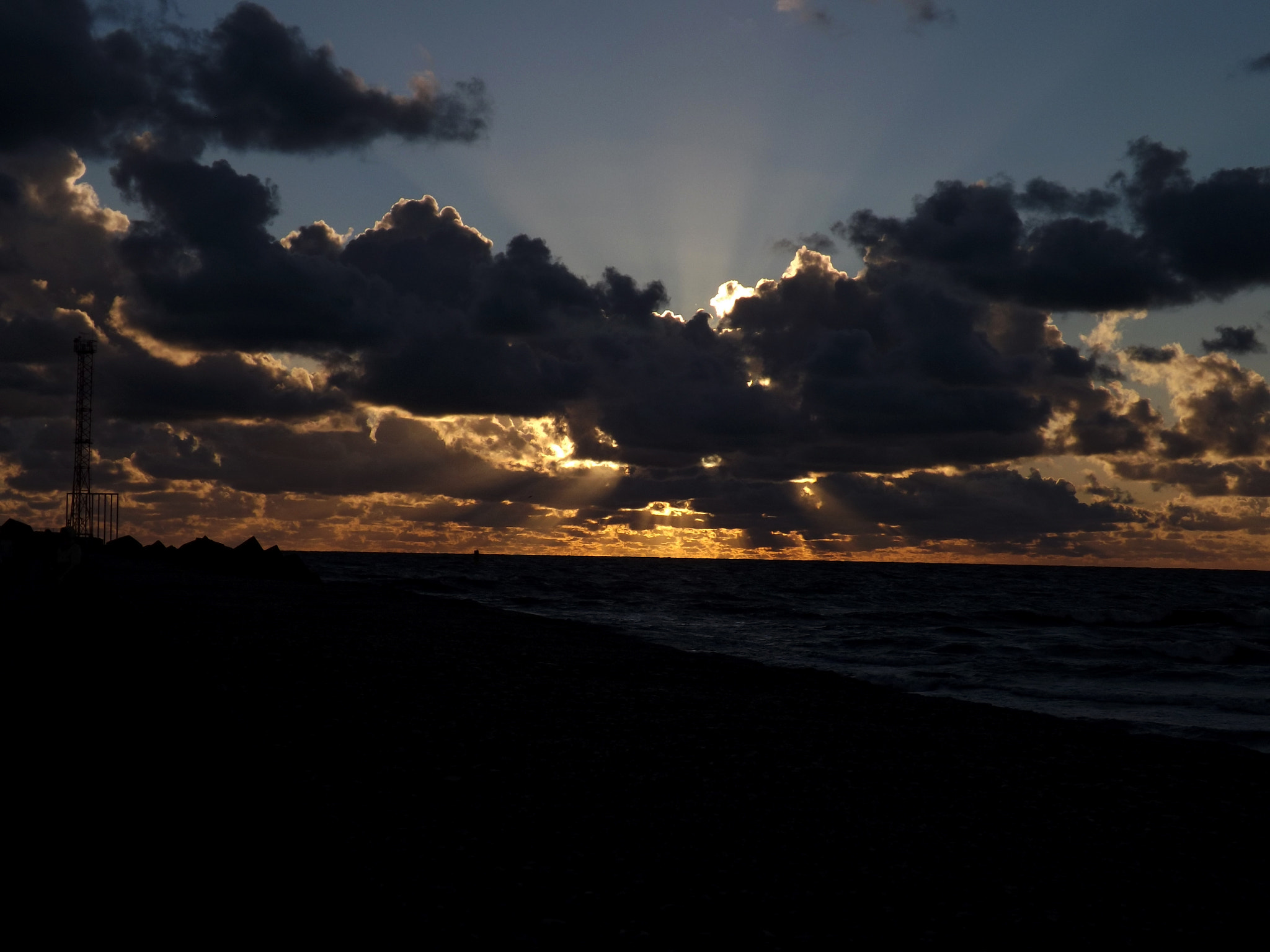 Fujifilm FinePix S4900 sample photo. Sunset in baltic sea photography