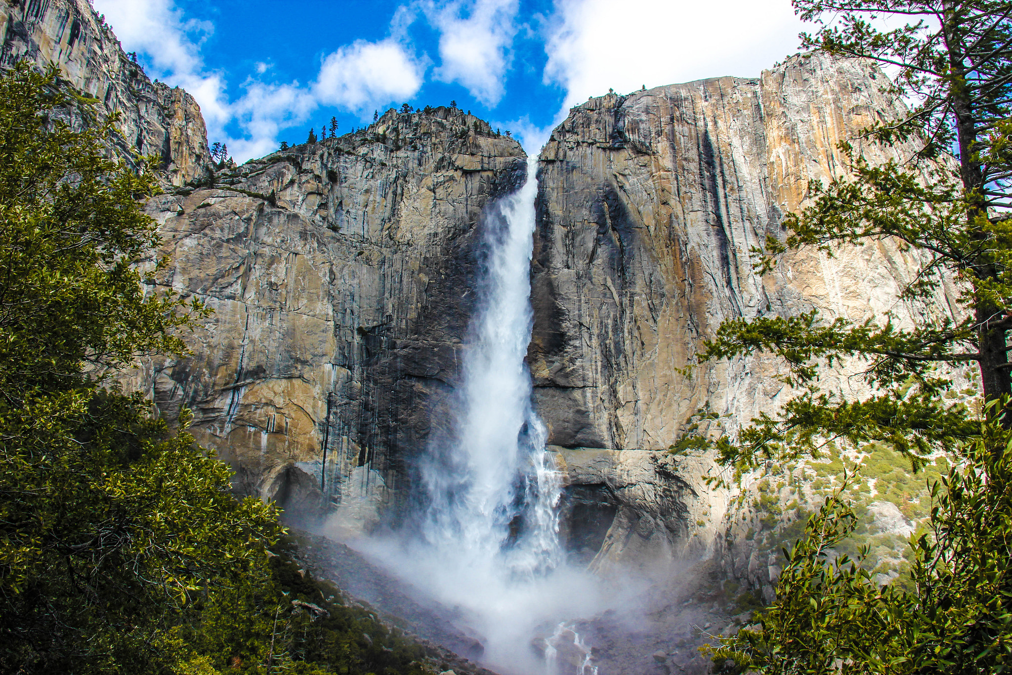 Canon EOS 550D (EOS Rebel T2i / EOS Kiss X4) sample photo. Upper_yosemite_falls photography