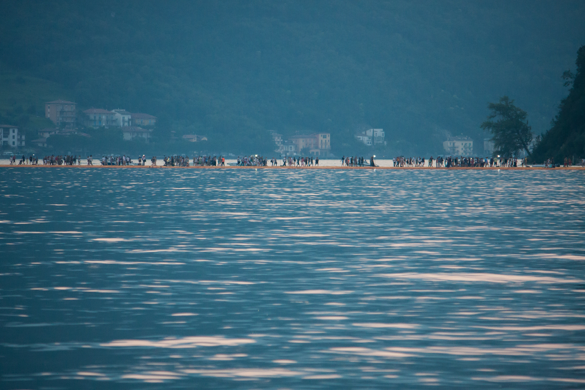 Canon EF-S 55-250mm F4-5.6 IS sample photo. Floating pears photography