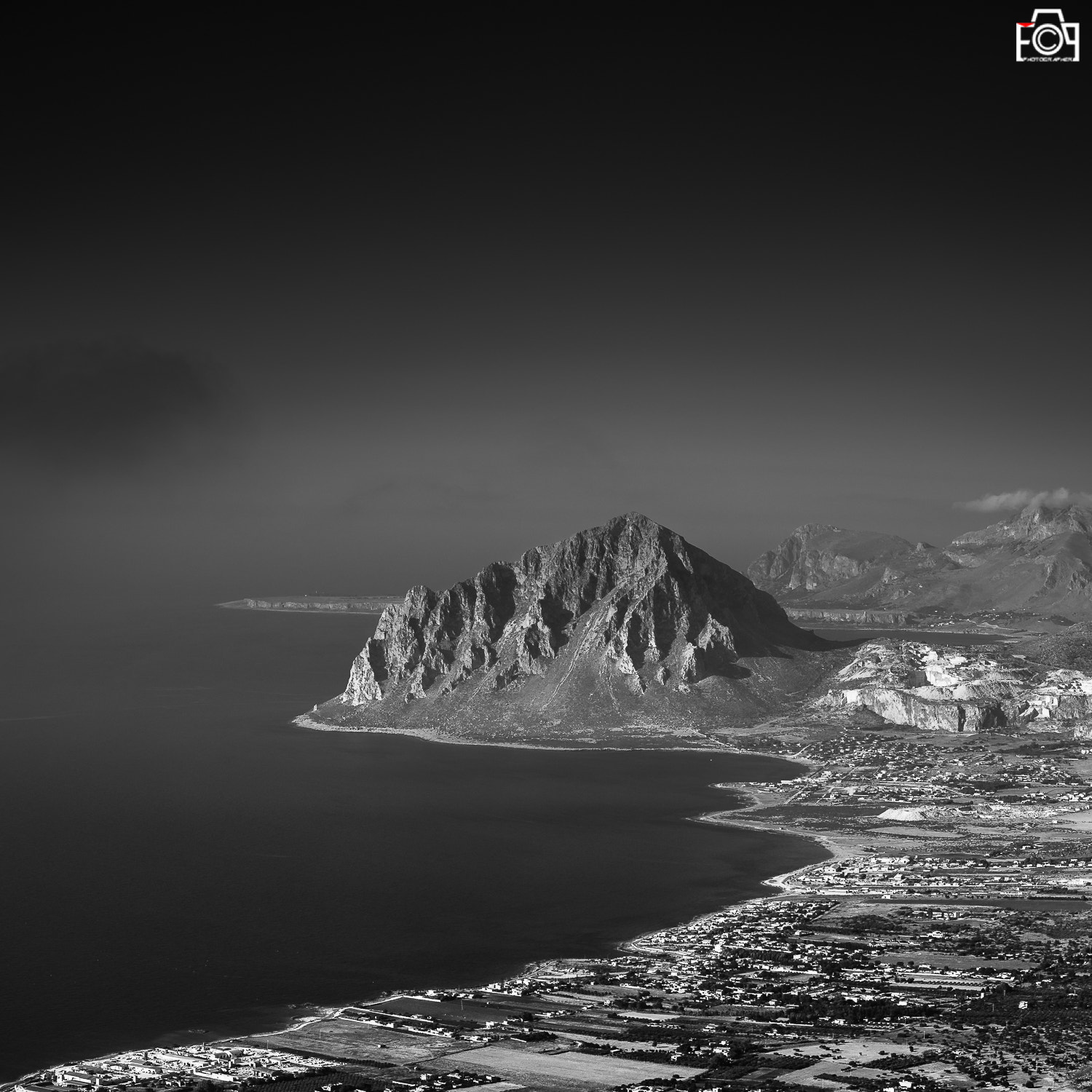 Nikon D600 + AF Nikkor 70-210mm f/4-5.6D sample photo. Monte cofano photography