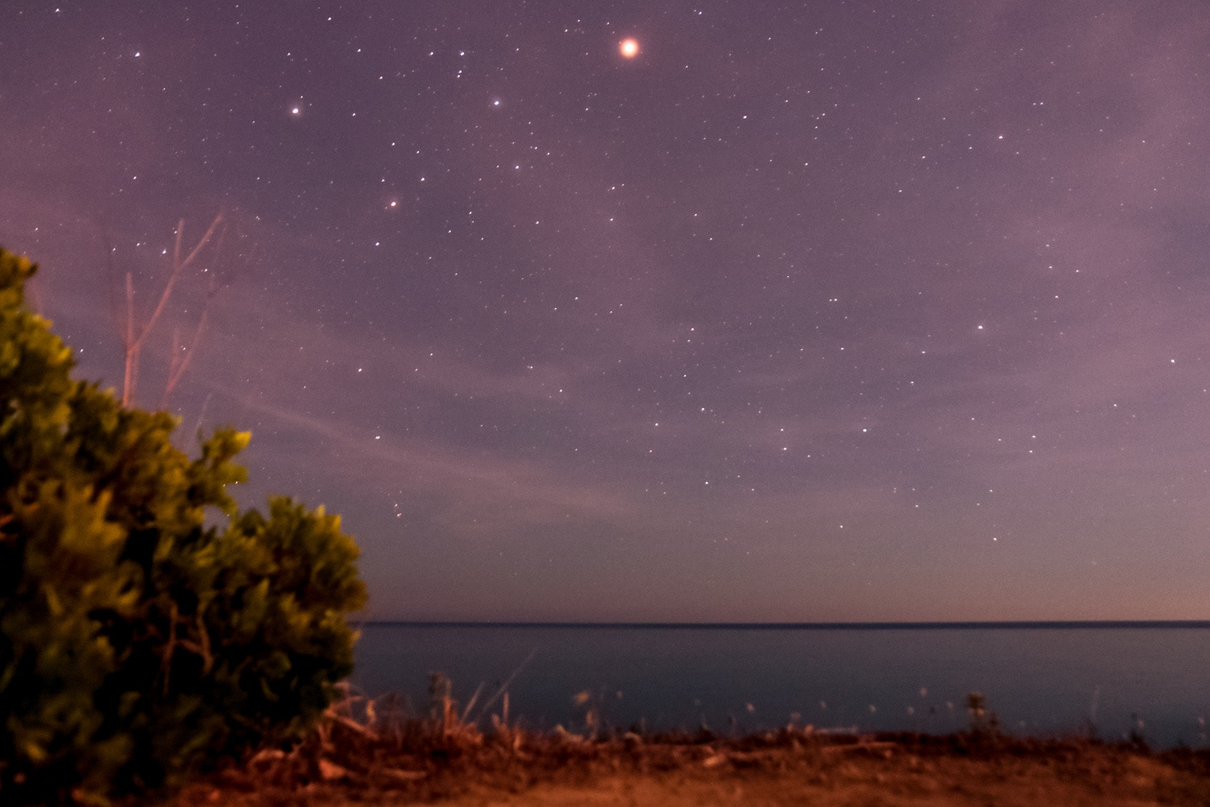 Canon EOS 760D (EOS Rebel T6s / EOS 8000D) + Canon 17-50mm sample photo. Night sky from zakinthos. mercury was particularly big from this vantage point. photography