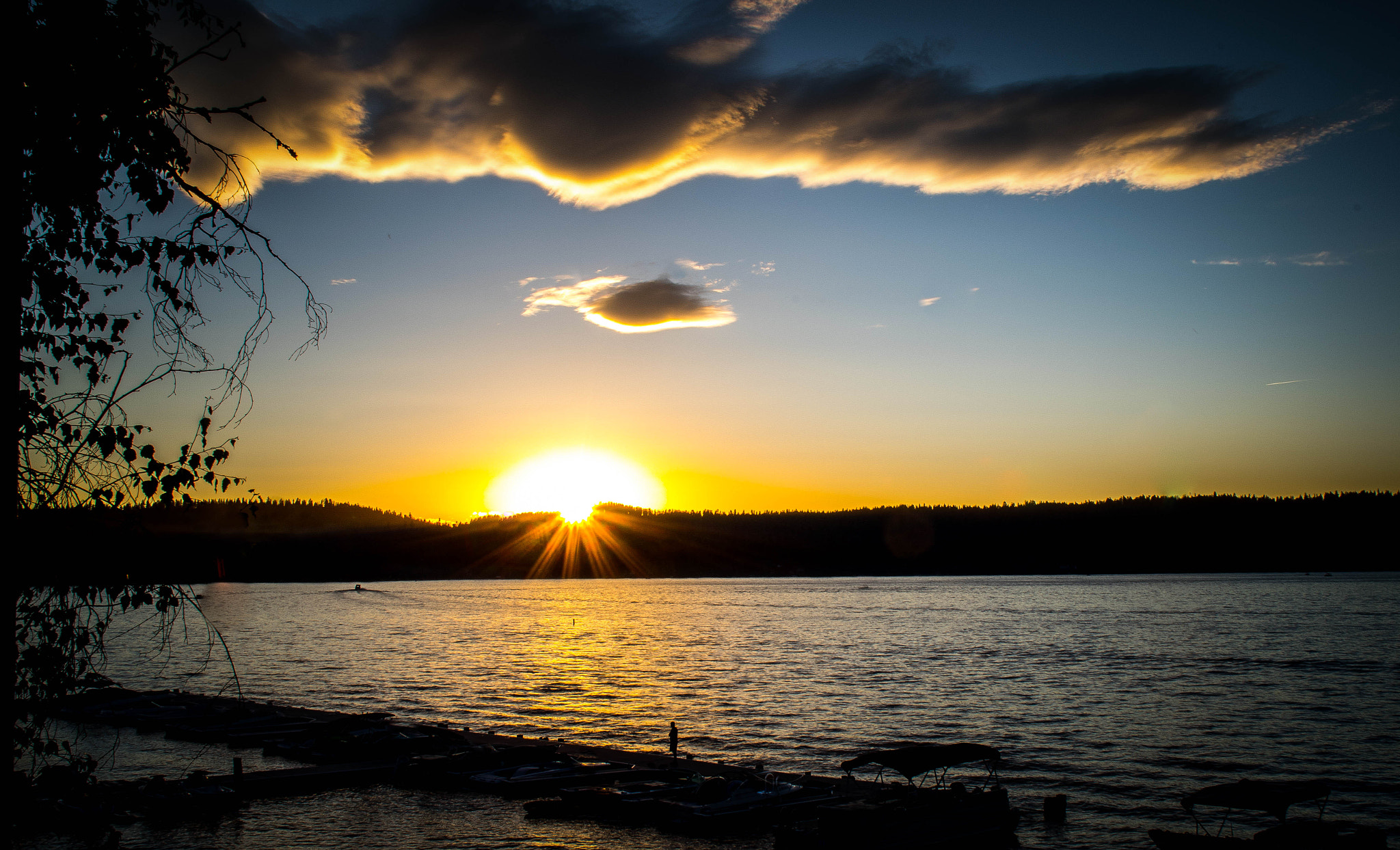 Tamron AF 18-200mm F3.5-6.3 XR Di II LD Aspherical (IF) Macro sample photo. Mccall sunset photography