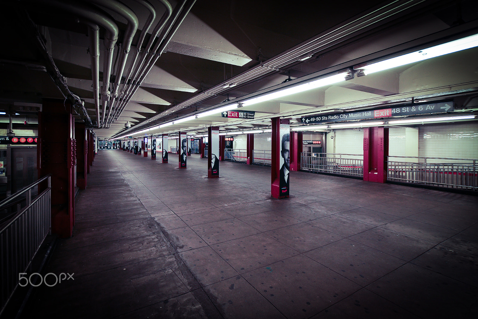 Sigma 10-20mm F3.5 EX DC HSM sample photo. Underground travel photography