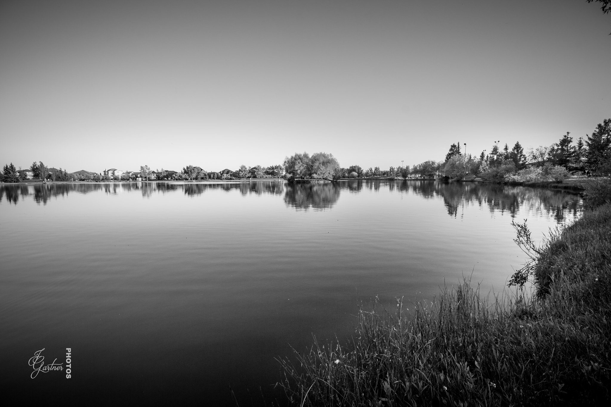 Canon EOS 650D (EOS Rebel T4i / EOS Kiss X6i) sample photo. B&w reflection photography