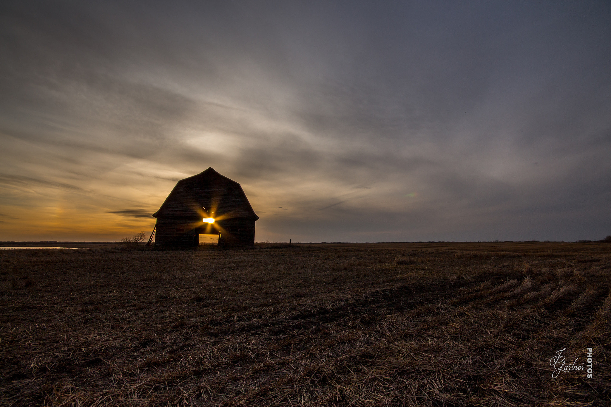 Canon EOS 650D (EOS Rebel T4i / EOS Kiss X6i) sample photo. Field at sunset photography