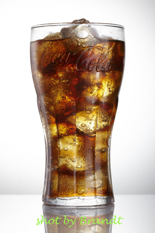 Canon EF 100mm F2.8 Macro USM sample photo. Cocacola photography