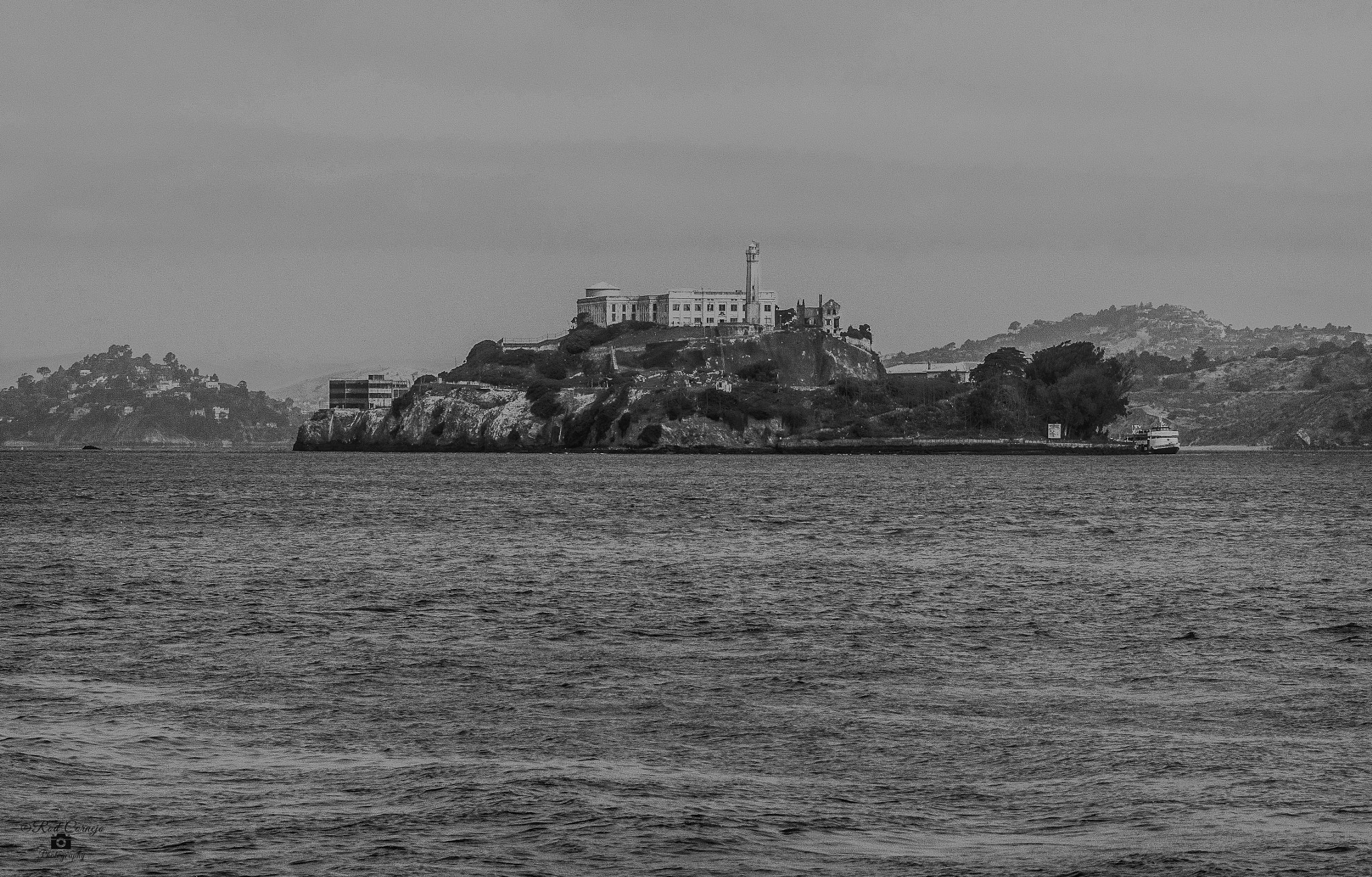 Olympus Zuiko Digital ED 70-300mm F4.0-5.6 sample photo. Alcatraz... photography