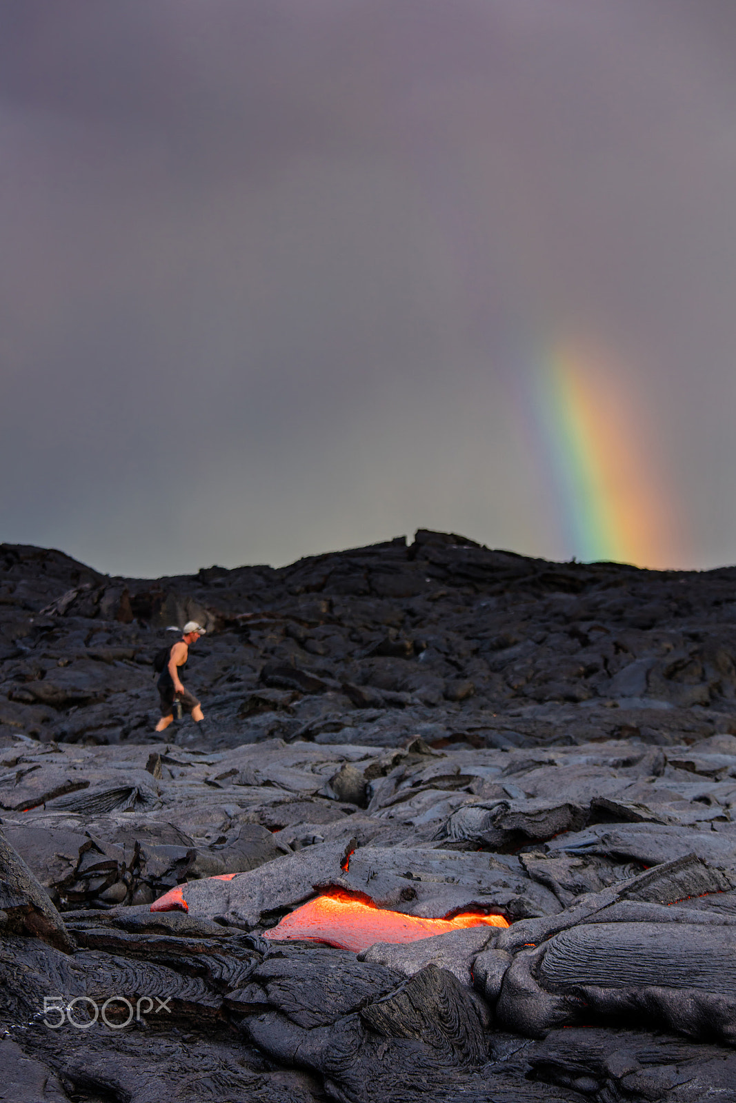 Canon EOS 5DS + Canon EF 70-200mm F4L IS USM sample photo. Hot hike photography