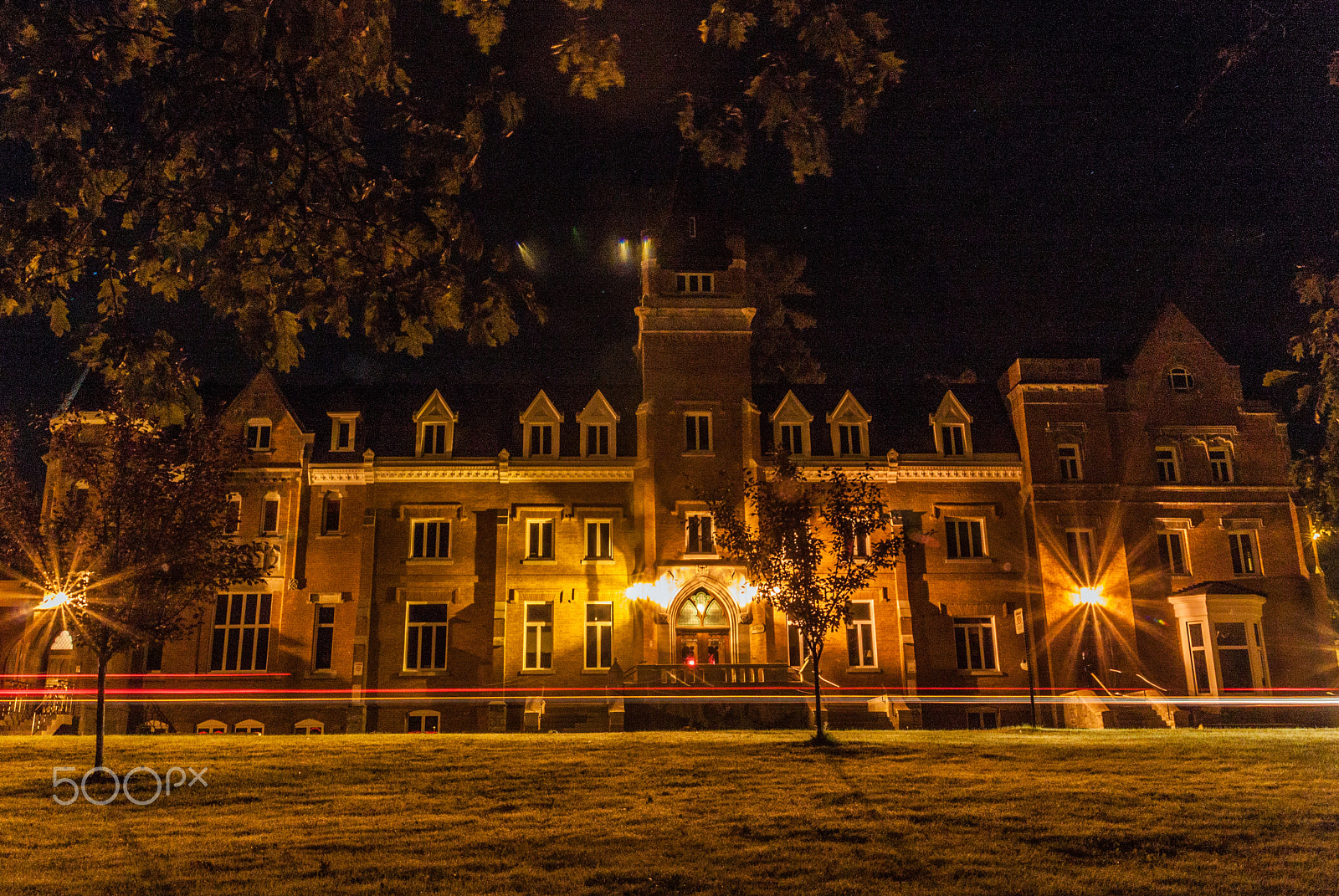 Sigma 18-250mm F3.5-6.3 DC OS HSM sample photo. Mcgreer (bishop's university) photography