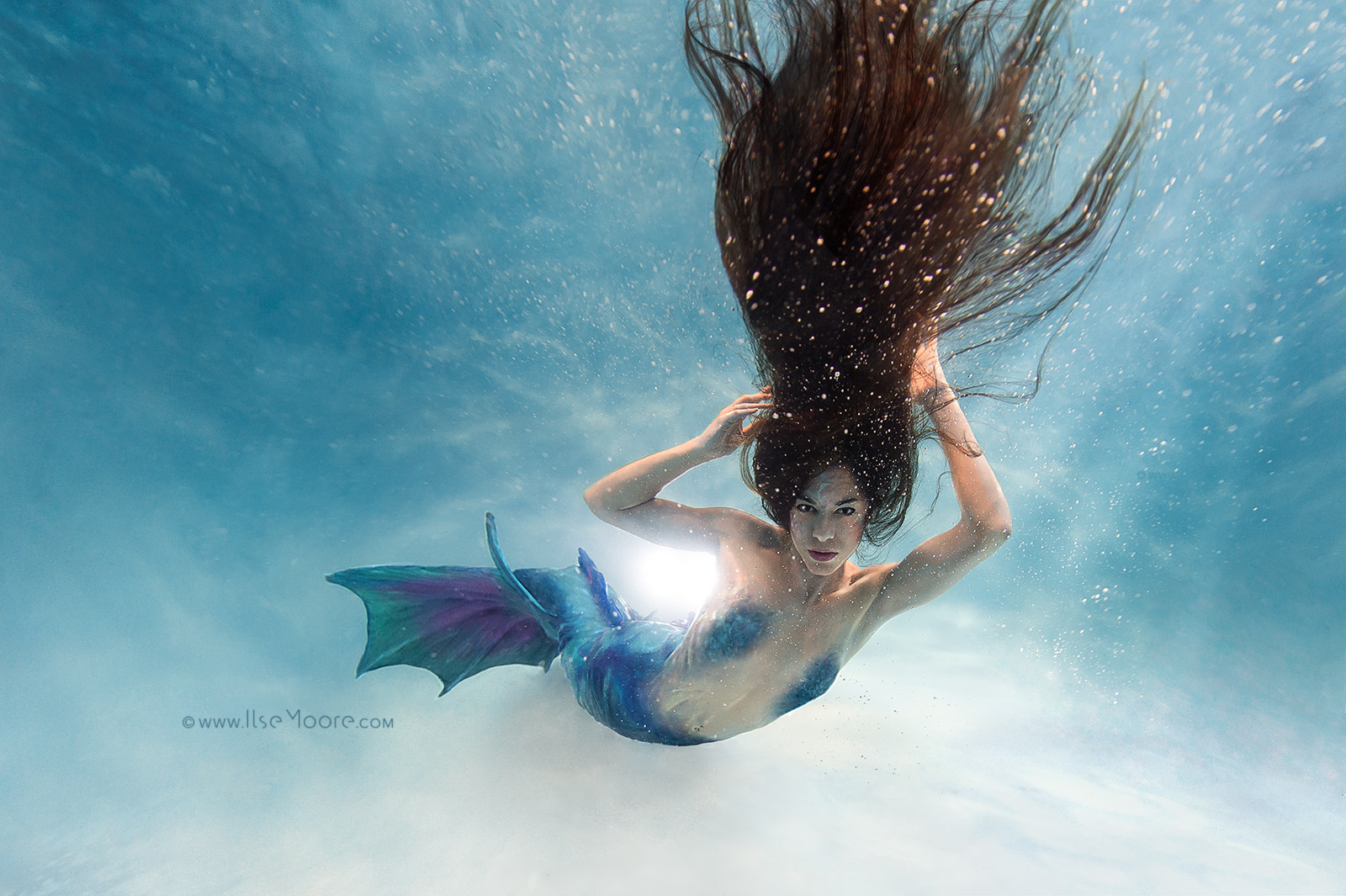 Nikon D4 + Nikon AF Fisheye-Nikkor 16mm F2.8D sample photo. Mermaid thalia photography