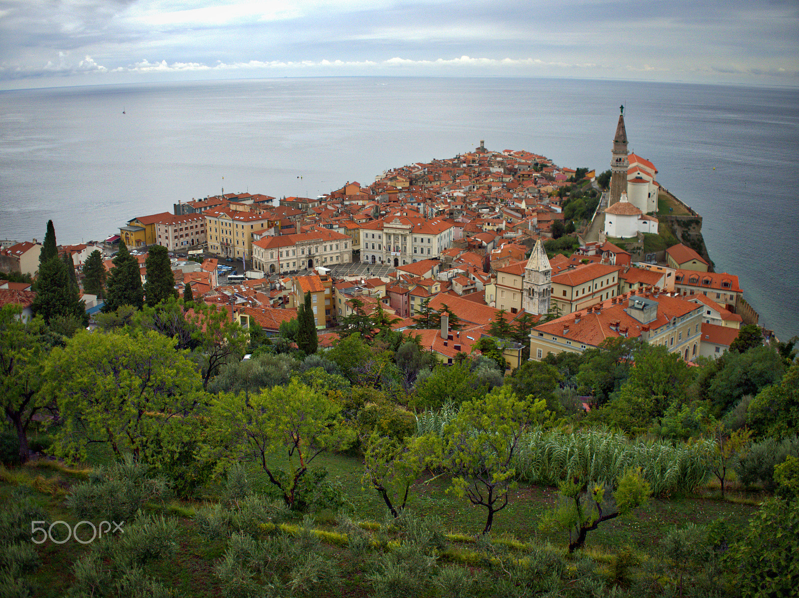 Olympus OM-D E-M5 II + Olympus M.Zuiko Digital 17mm F2.8 Pancake sample photo. Piran - slovenia photography