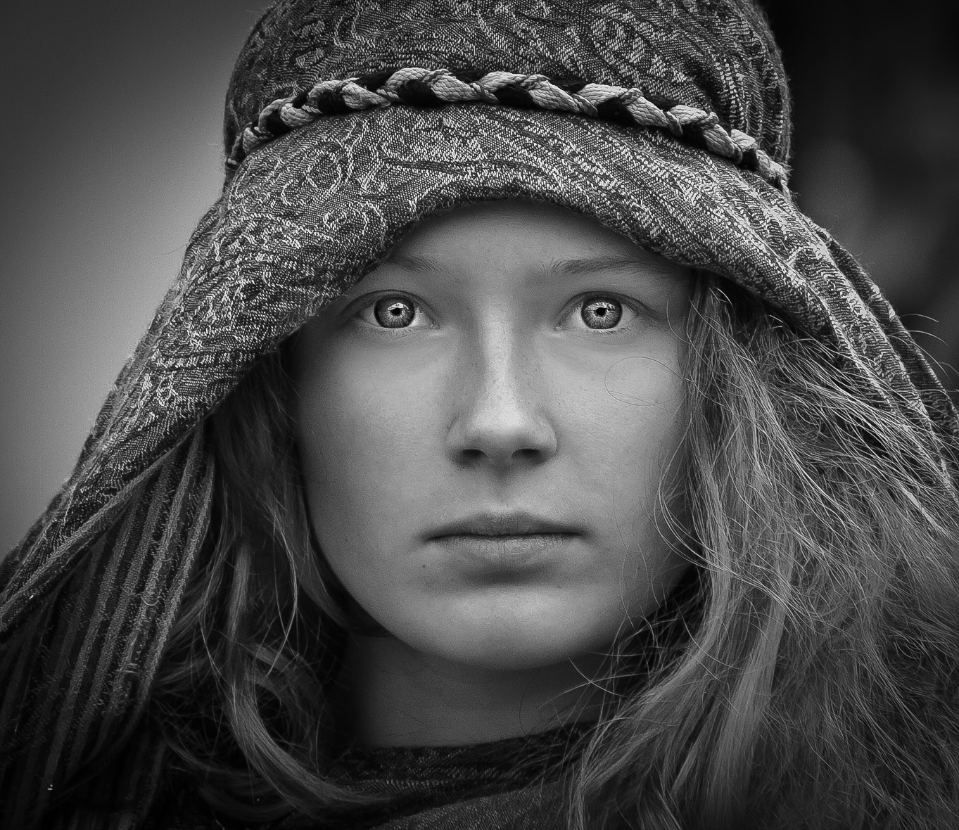 Sigma 50-500mm f/4-6.3 APO HSM EX sample photo. Unknown girl bw photography