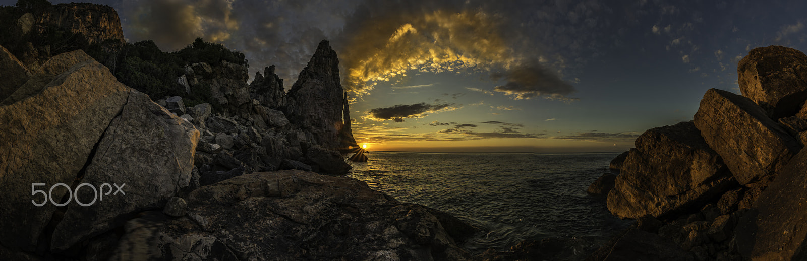 Nikon D810 + Tokina AT-X 17-35mm F4 Pro FX sample photo. Perda longa panorama photography
