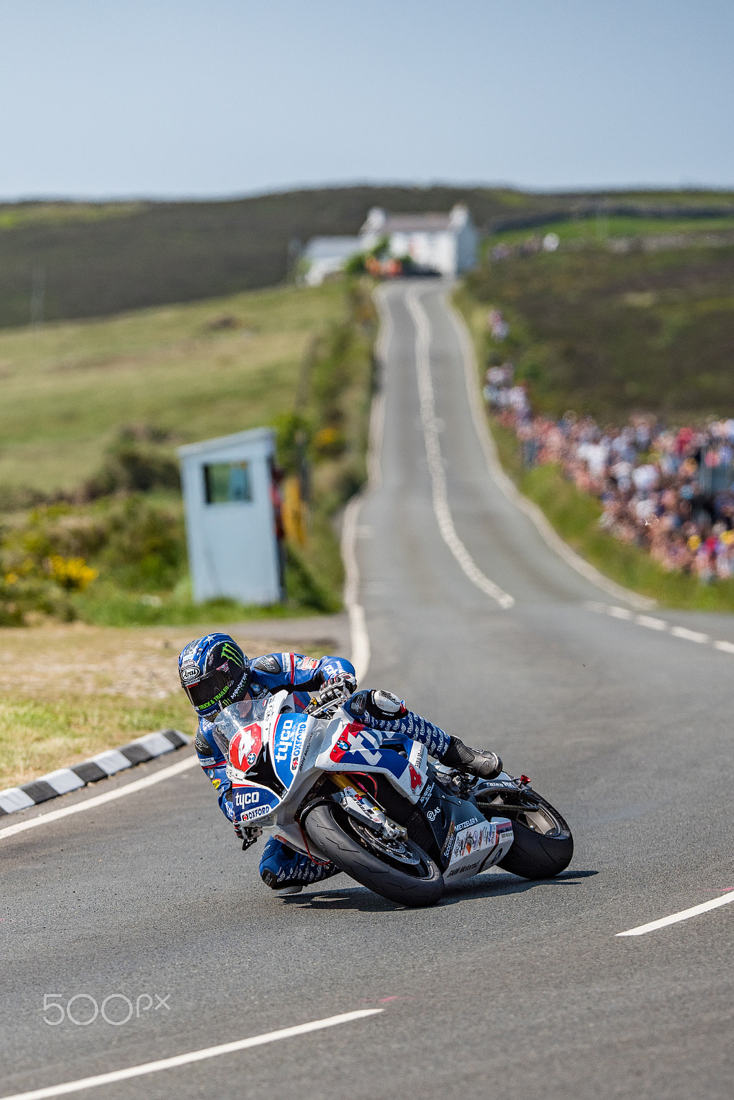 Nikon D810 + Nikon AF-S Nikkor 200mm F2G ED VR II sample photo. Hutchy superstock tt 2016 photography