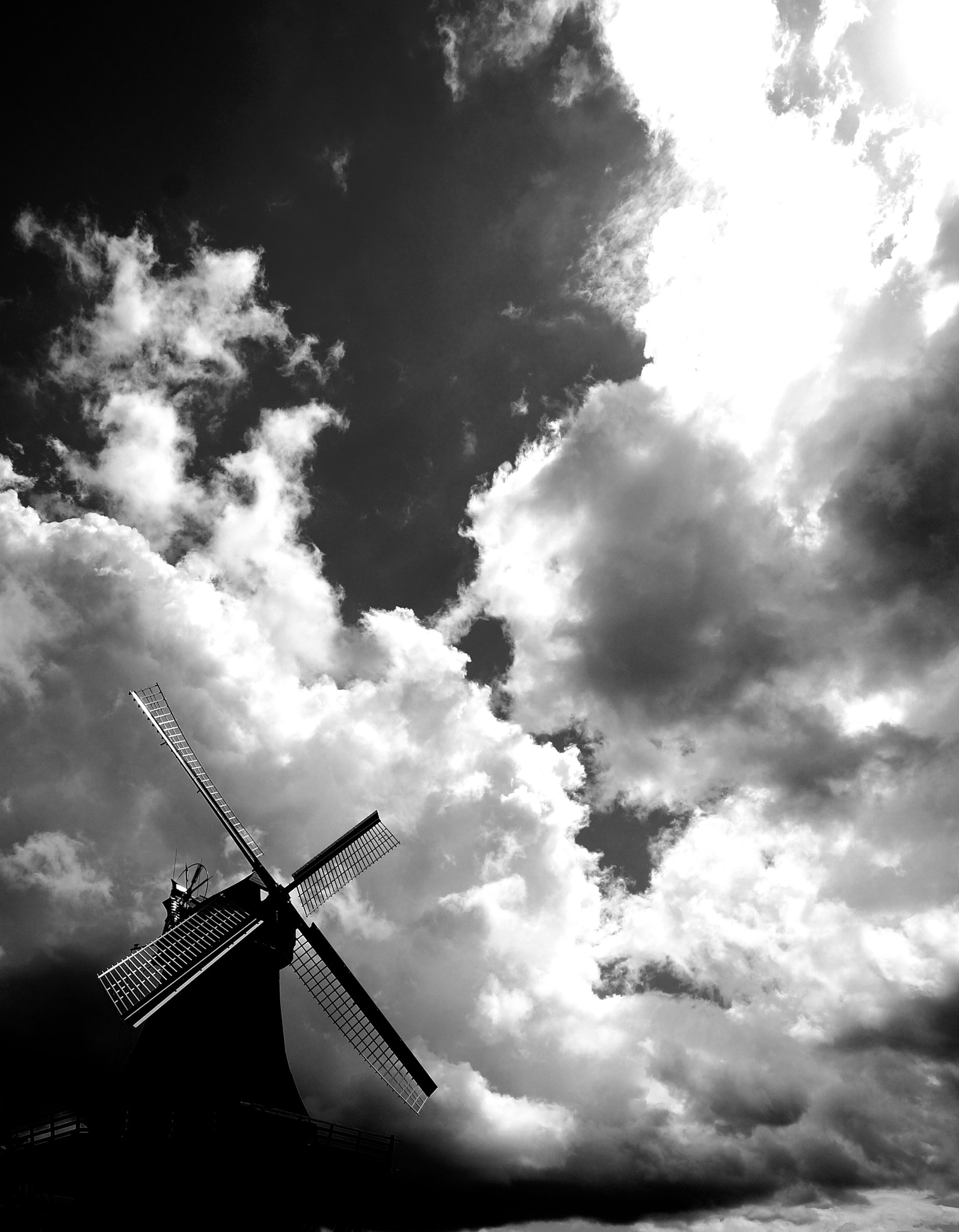 Sony SLT-A57 + Sigma 10-20mm F3.5 EX DC HSM sample photo. Windmill photography