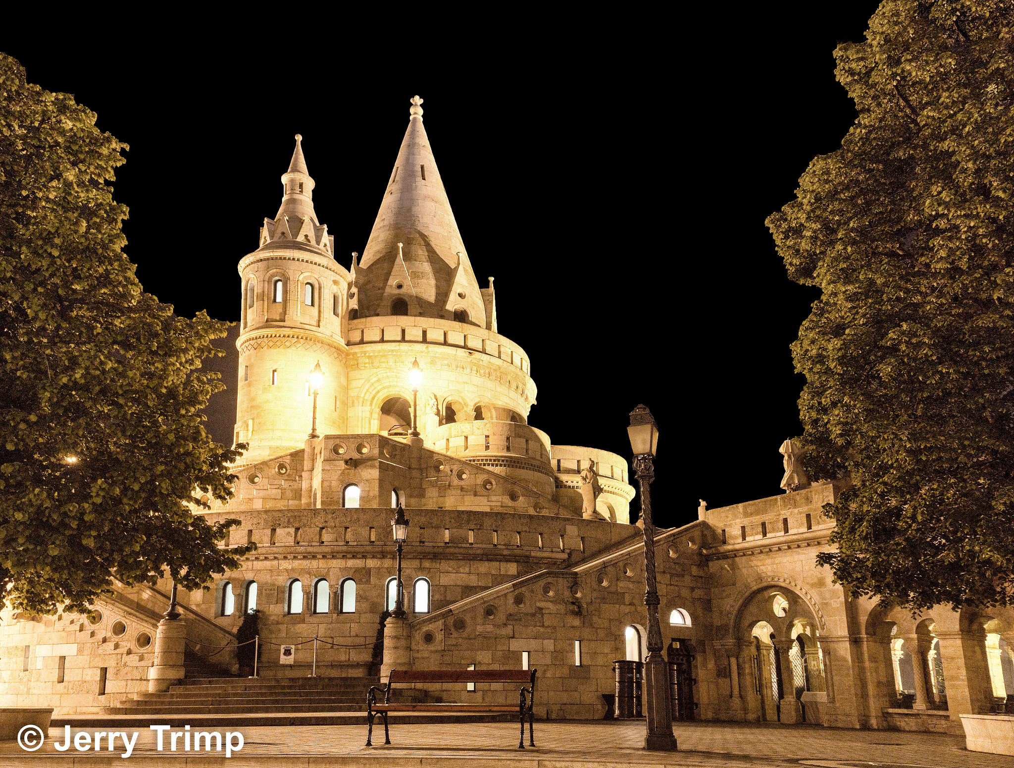 Sony SLT-A58 + Sigma 18-200mm F3.5-6.3 DC sample photo. Fairytale castle at night photography