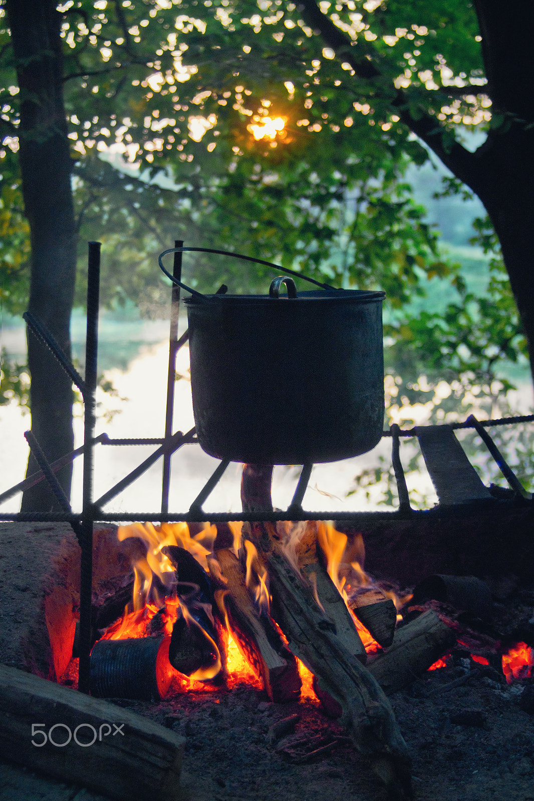 Canon EF 28-70mm f/3.5-4.5 sample photo. Summer camping sunset photography