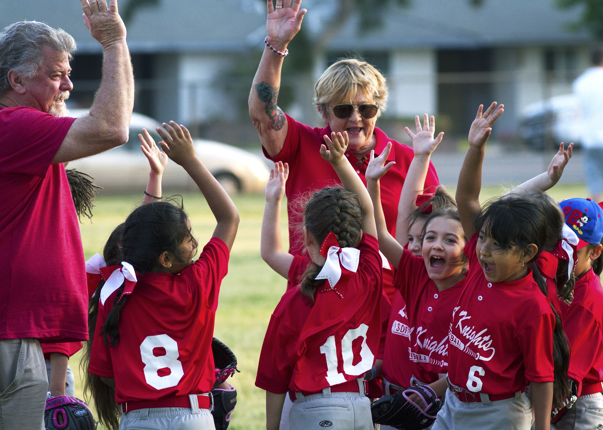 Canon EOS 7D + Canon EF 200mm F2.8L II USM sample photo. T-ball teamwork photography