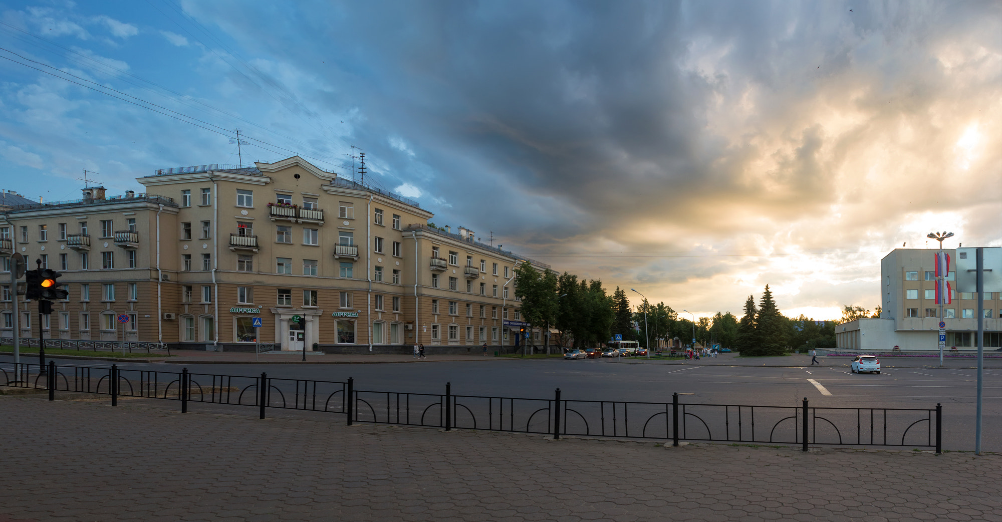 AF Zoom-Nikkor 28-85mm f/3.5-4.5 sample photo. Sunset photography