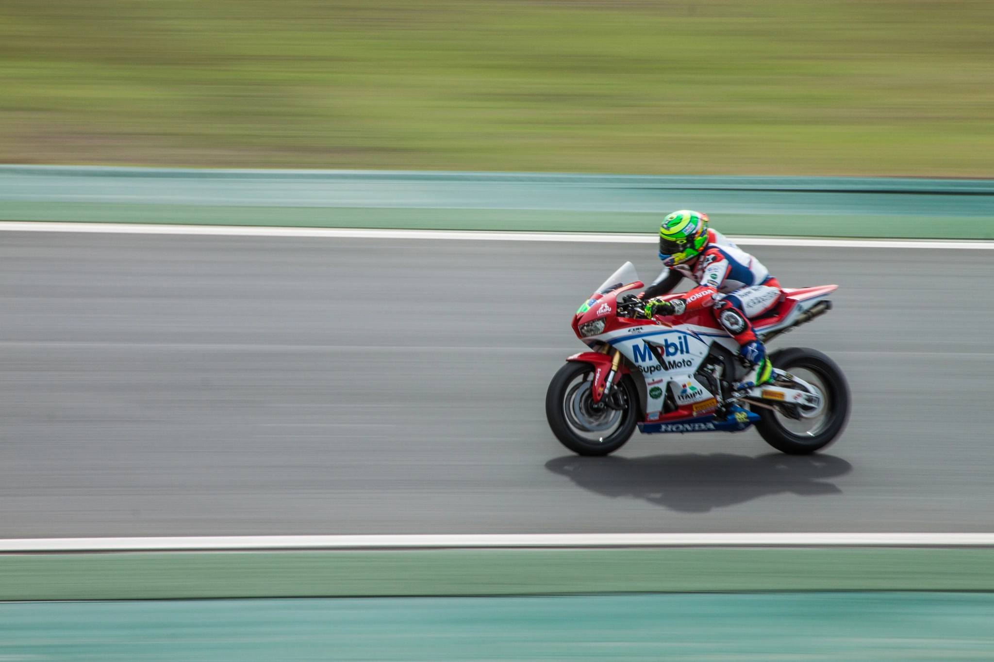 Canon EF 28-135mm F3.5-5.6 IS USM sample photo. Superbike brasil - interlagos photography