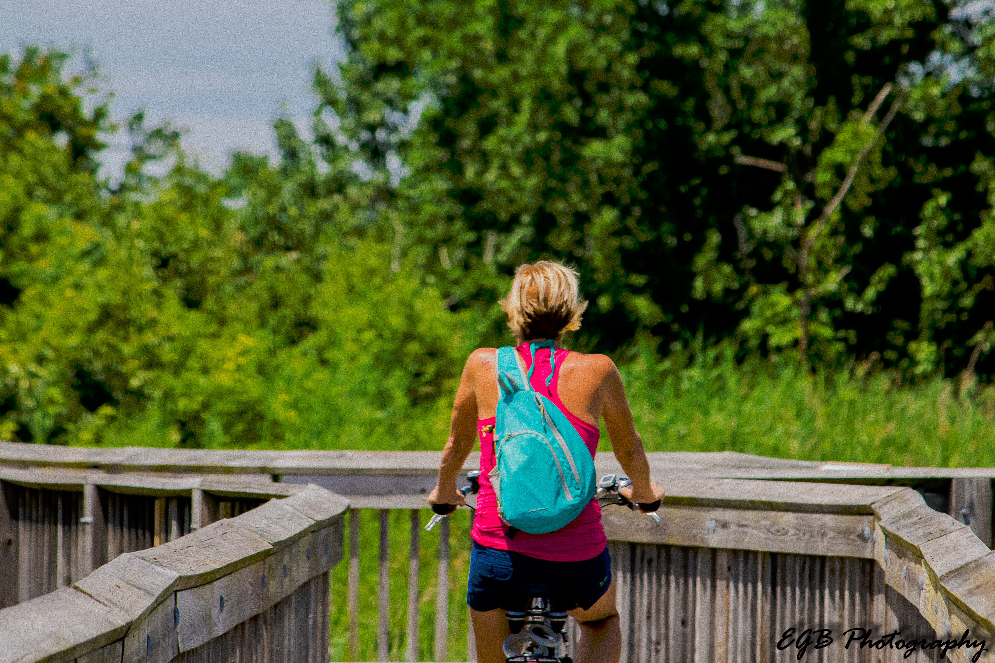 Canon EF-S 55-250mm F4-5.6 IS sample photo. A bike ride photography