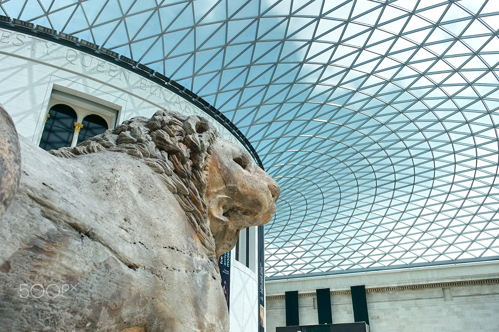 Samsung NX1000 + Samsung NX 20-50mm F3.5-5.6 ED sample photo. British museum london photography