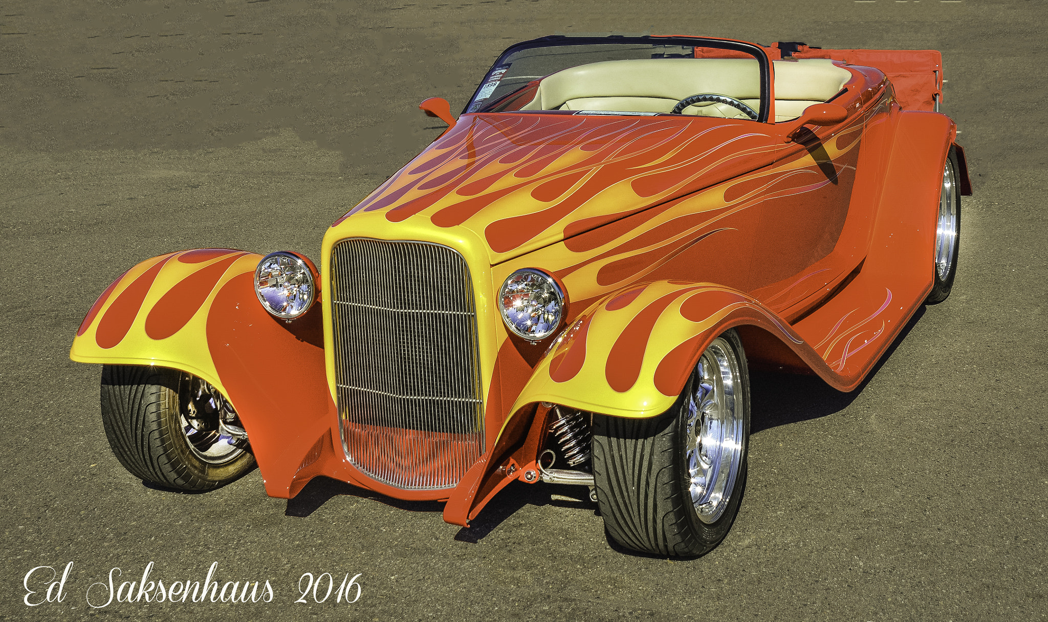 AF Zoom-Nikkor 24-120mm f/3.5-5.6D IF sample photo. Red and flames photography