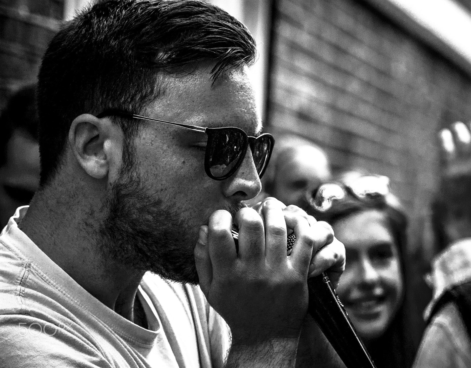 Nikon D40 sample photo. Bricklane busker photography