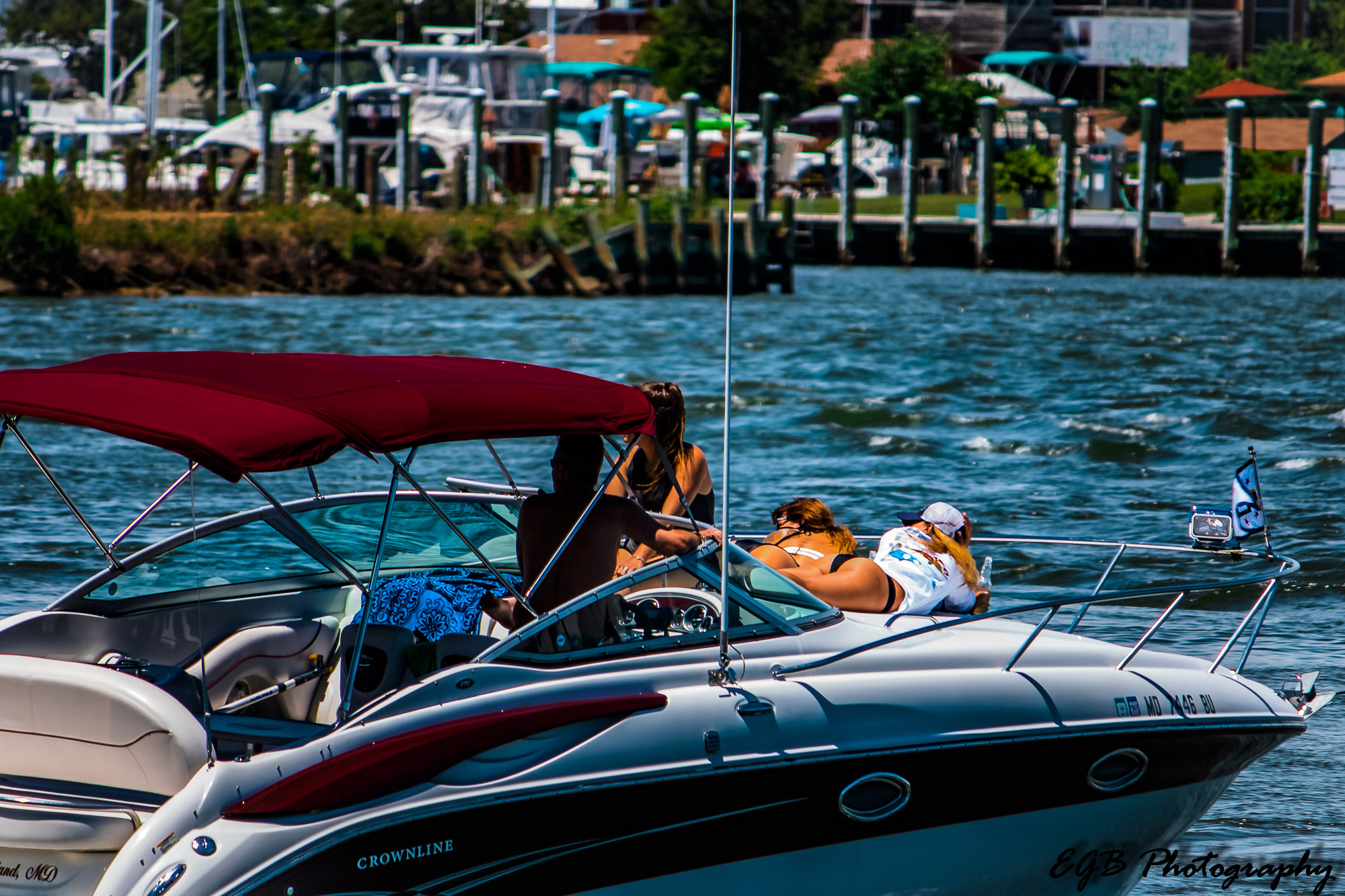 Canon EF-S 55-250mm F4-5.6 IS sample photo. A boat ride photography
