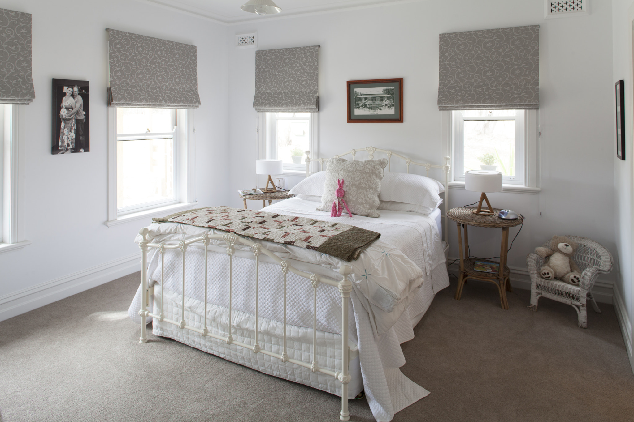 Canon TS-E 24mm f/3.5L sample photo. Axedale house photography
