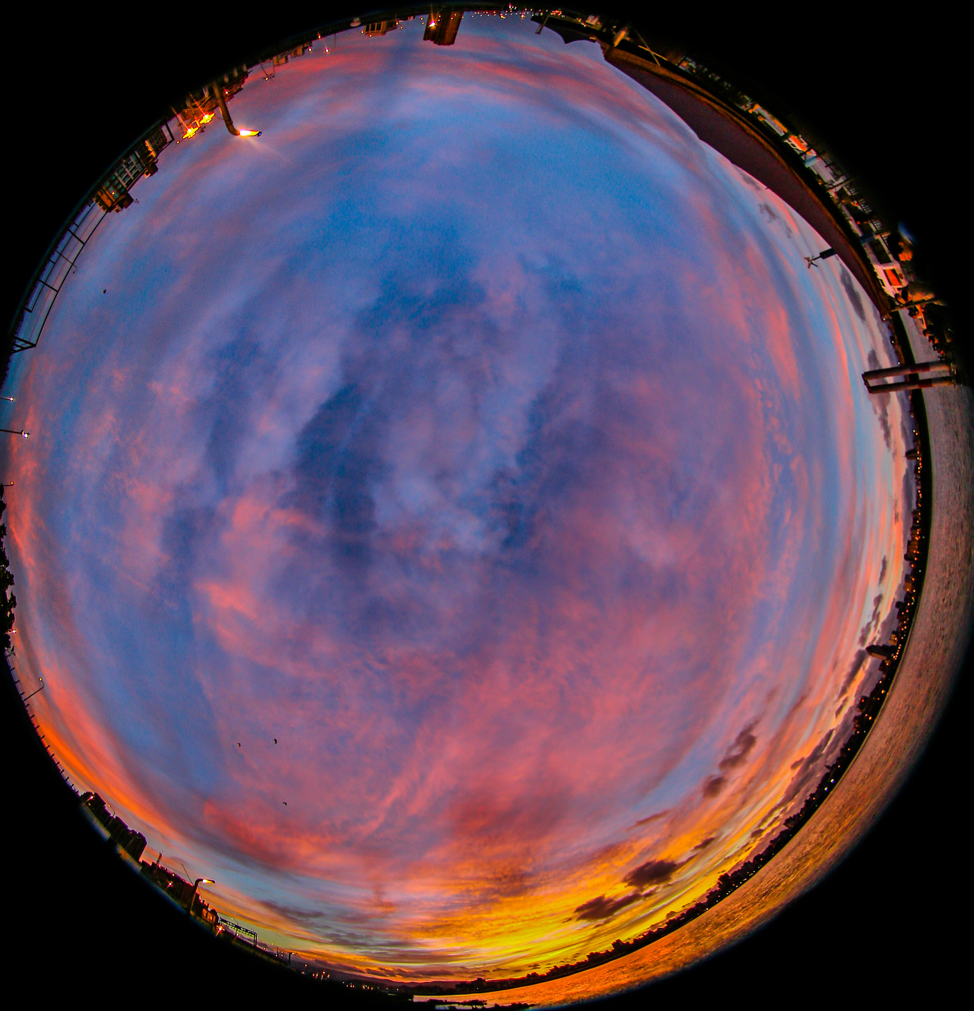 Canon EF 8-15mm F4L Fisheye USM sample photo. 20160706-早安火燒魚眼 photography