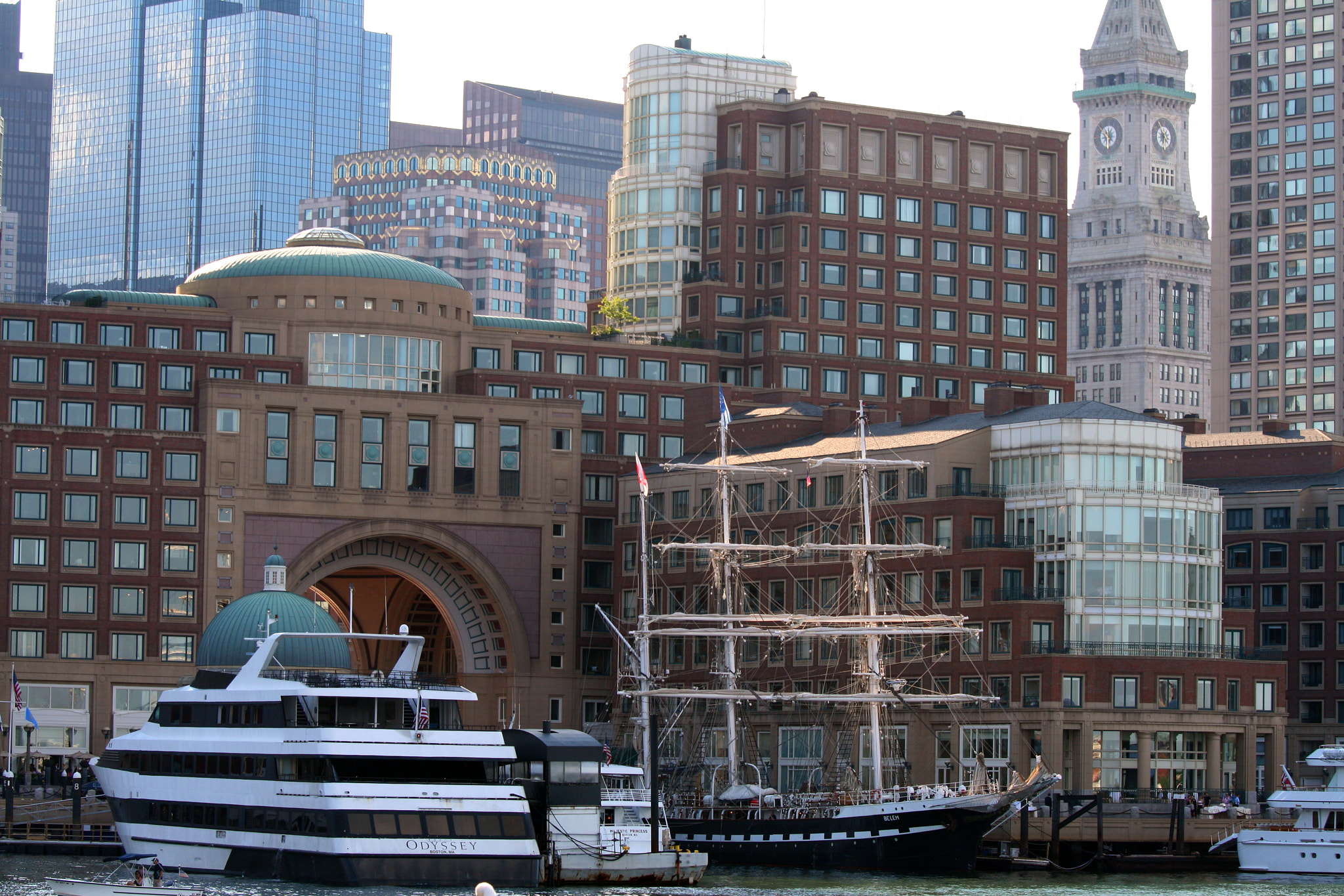 Canon EOS 400D (EOS Digital Rebel XTi / EOS Kiss Digital X) sample photo. An odyssey in boston photography
