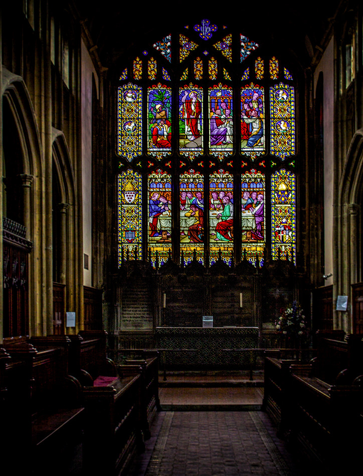 Canon EF 20-35mm F3.5-4.5 USM sample photo. Church photography