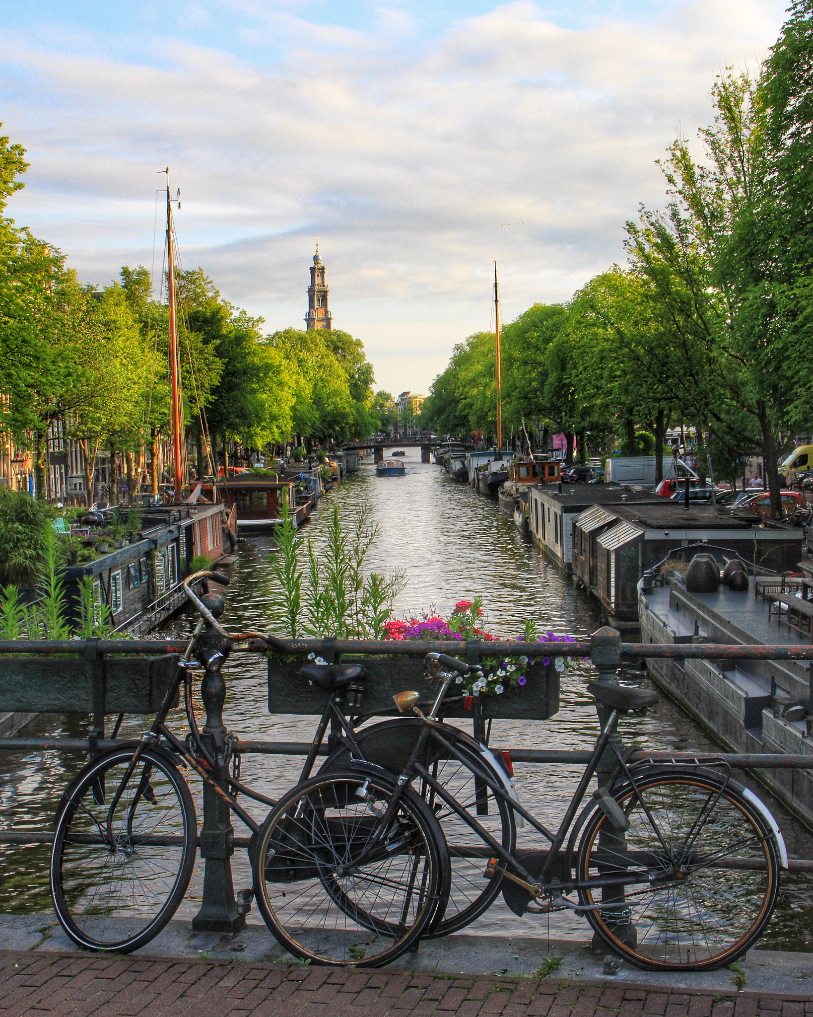 Canon EOS 7D + Canon 18-270mm sample photo. Canal view amsterdam photography