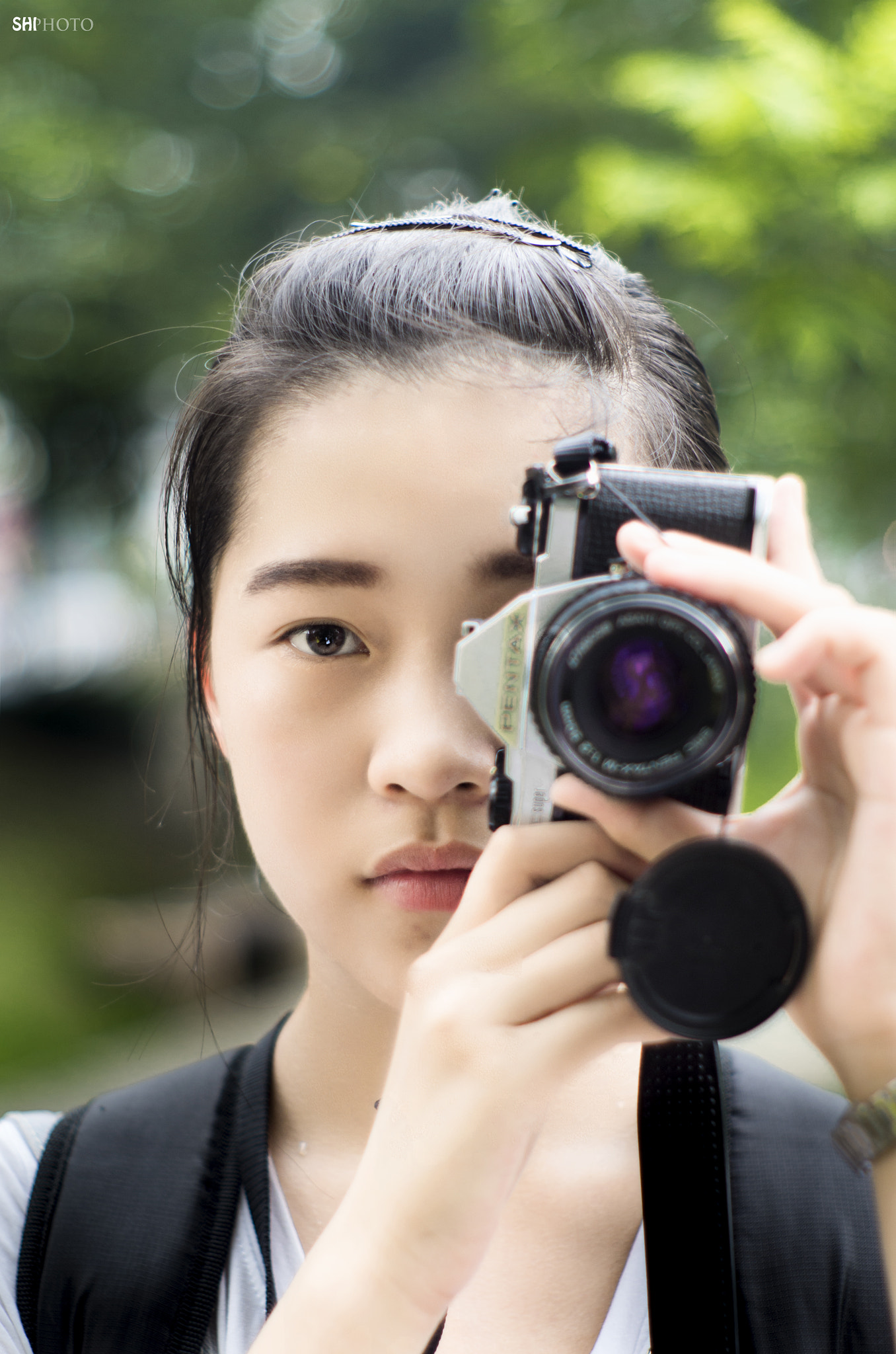 Pentax K-50 + A Series Lens sample photo. Camera girl photography