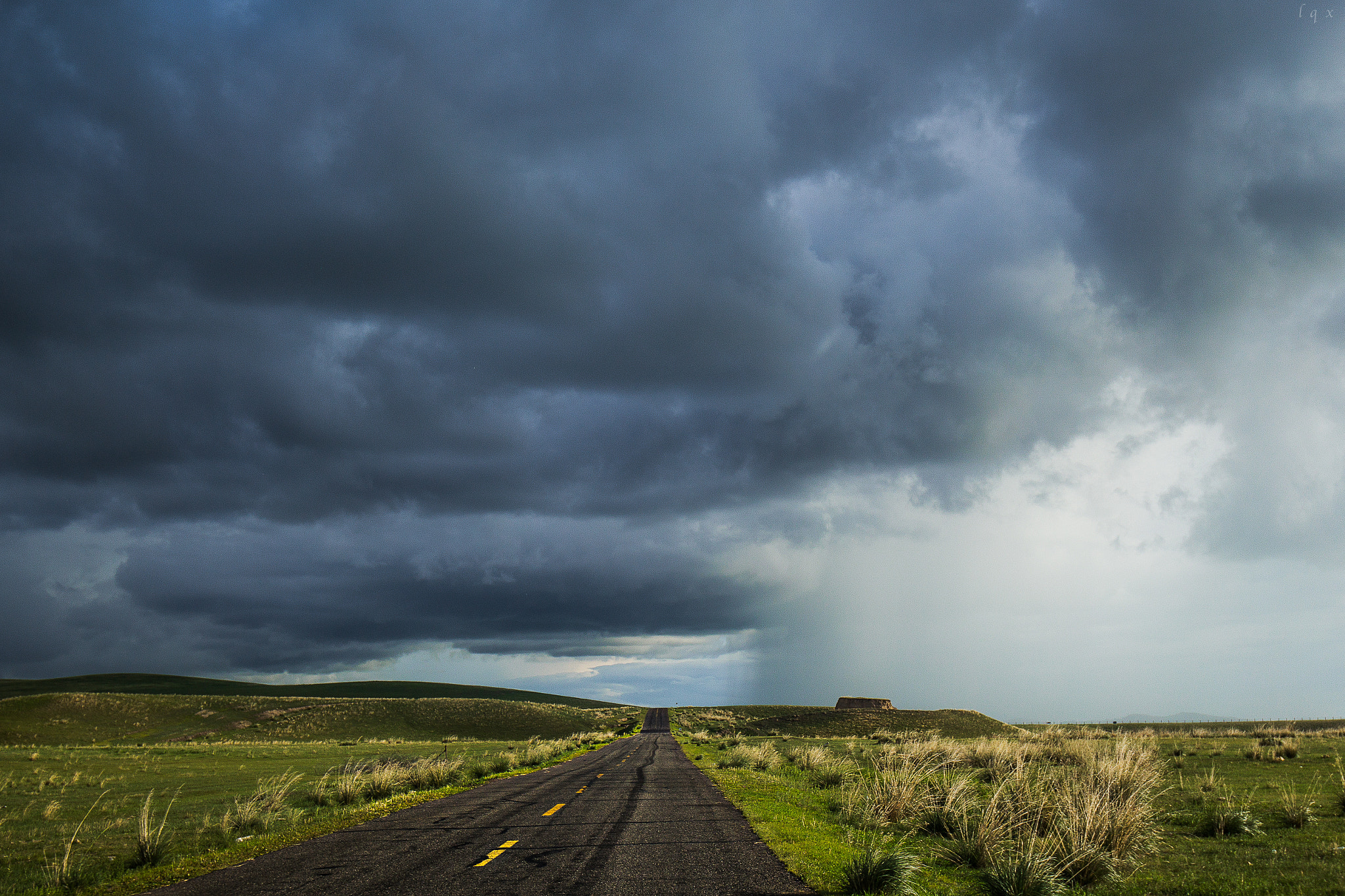 Canon EOS 60D + Canon EF 16-35mm F4L IS USM sample photo. The road to the dark cloud photography