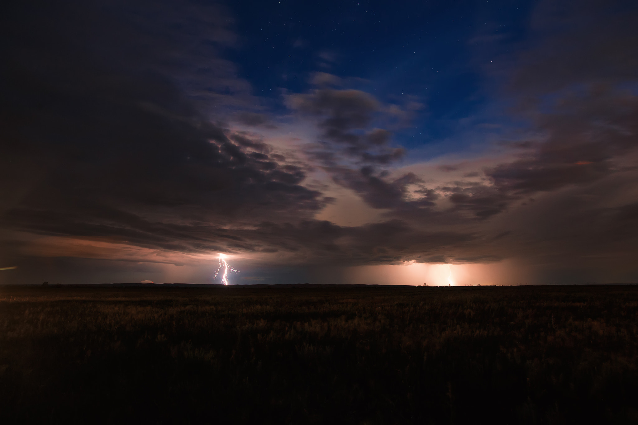 Canon EOS 6D + Sigma 20mm EX f/1.8 sample photo. Lightning in the steppe photography