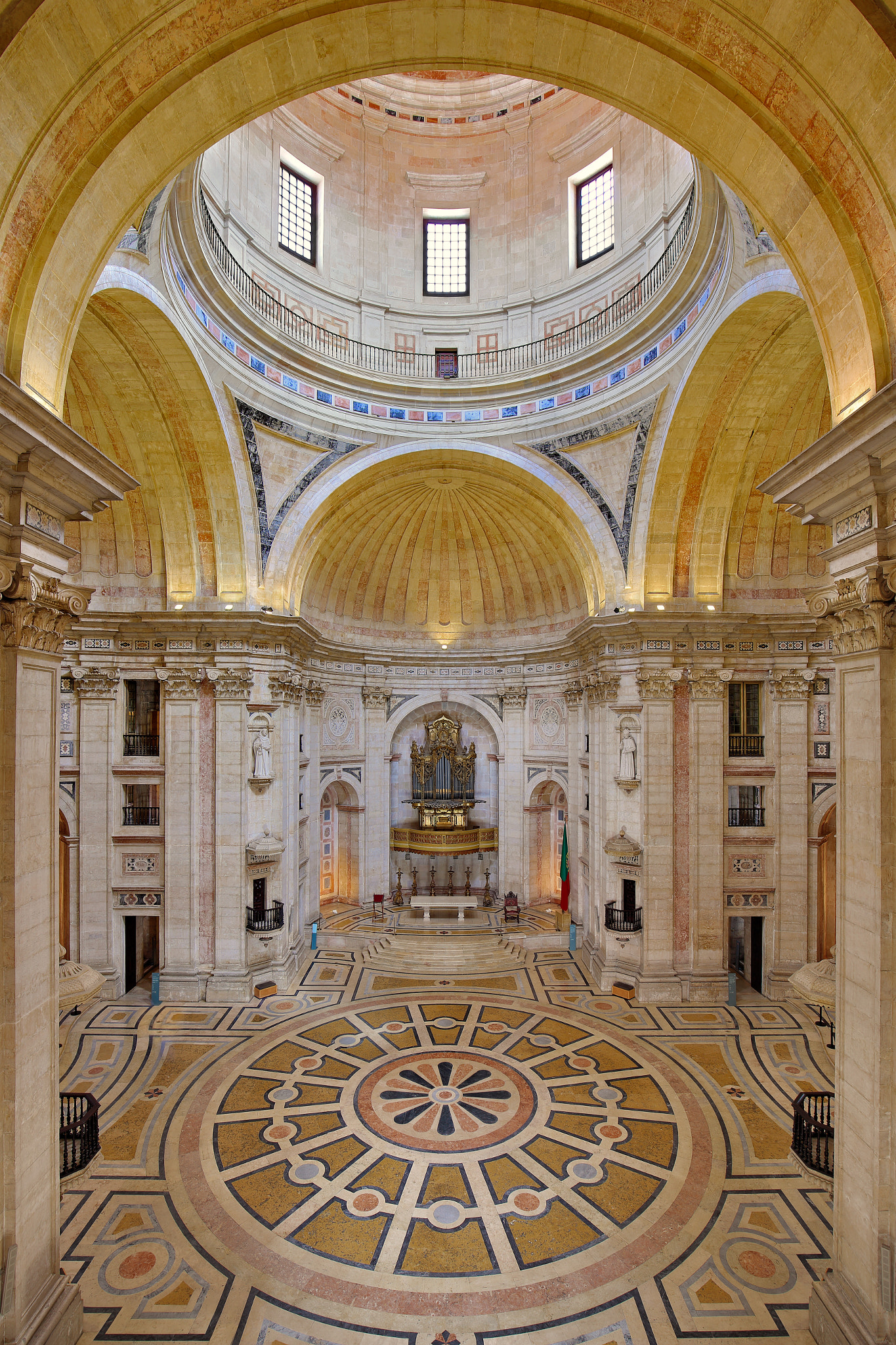 16.0 - 35.0 mm sample photo. Pantheon photography