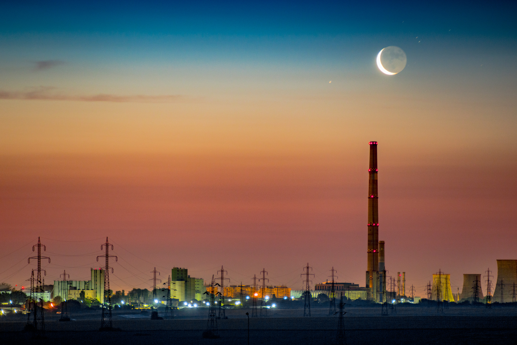 Canon EF 70-200mm F2.8L USM sample photo. Moon photography