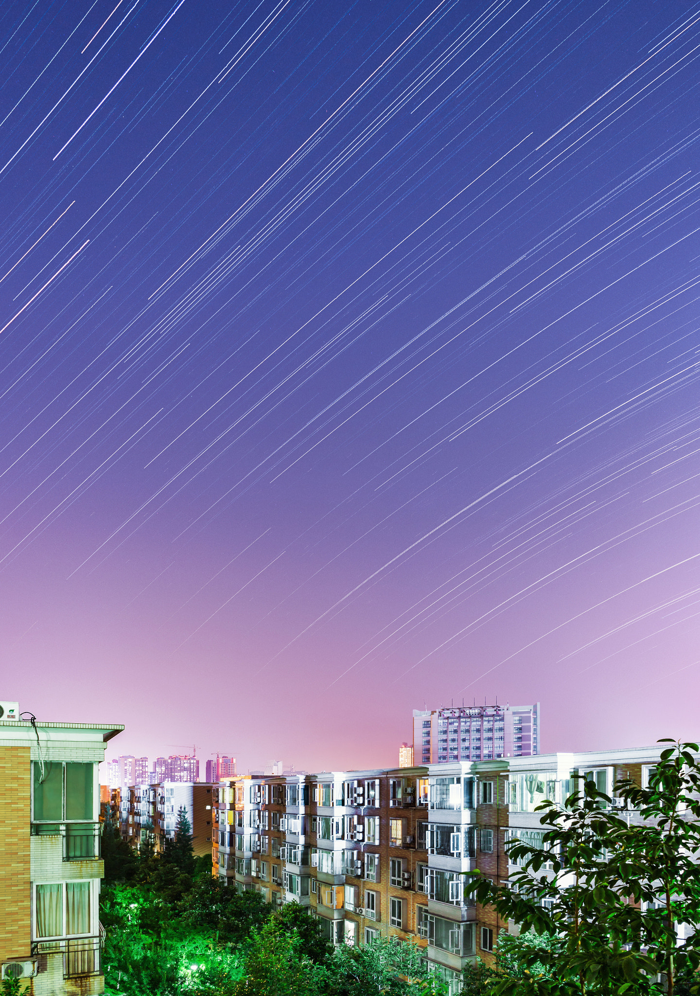 Sony FE 28mm F2 sample photo. Trails above chengdu photography