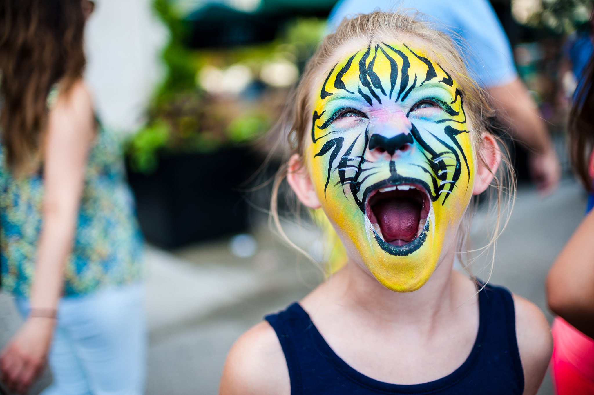 Nikon D700 + Nikon AF-S DX Nikkor 35mm F1.8G sample photo. Painted tiger photography