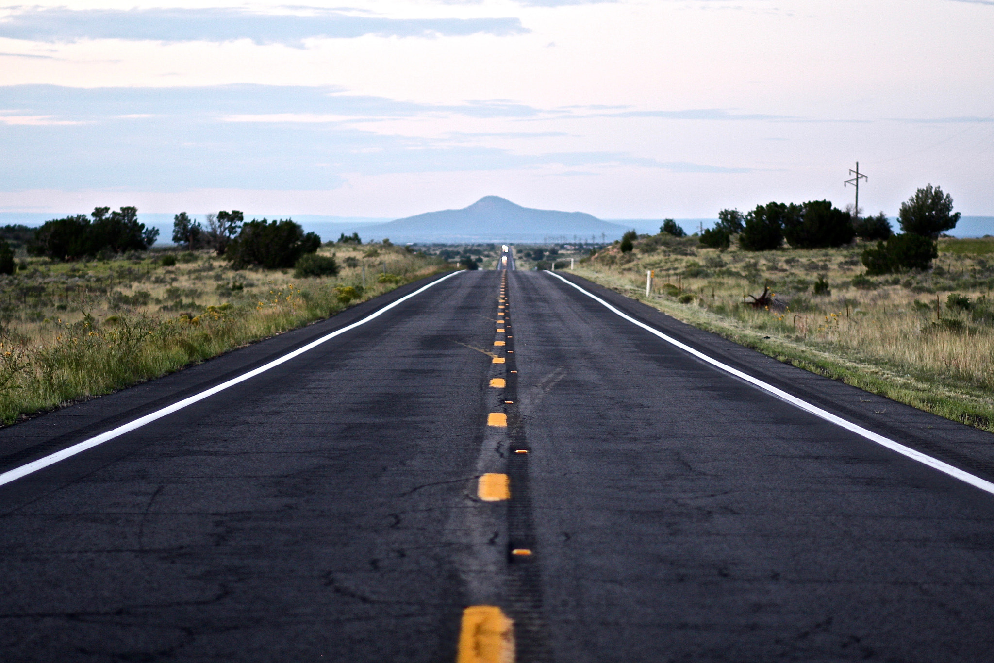 Canon EOS 40D + Canon EF 85mm F1.8 USM sample photo. Heading to the grand canyon photography