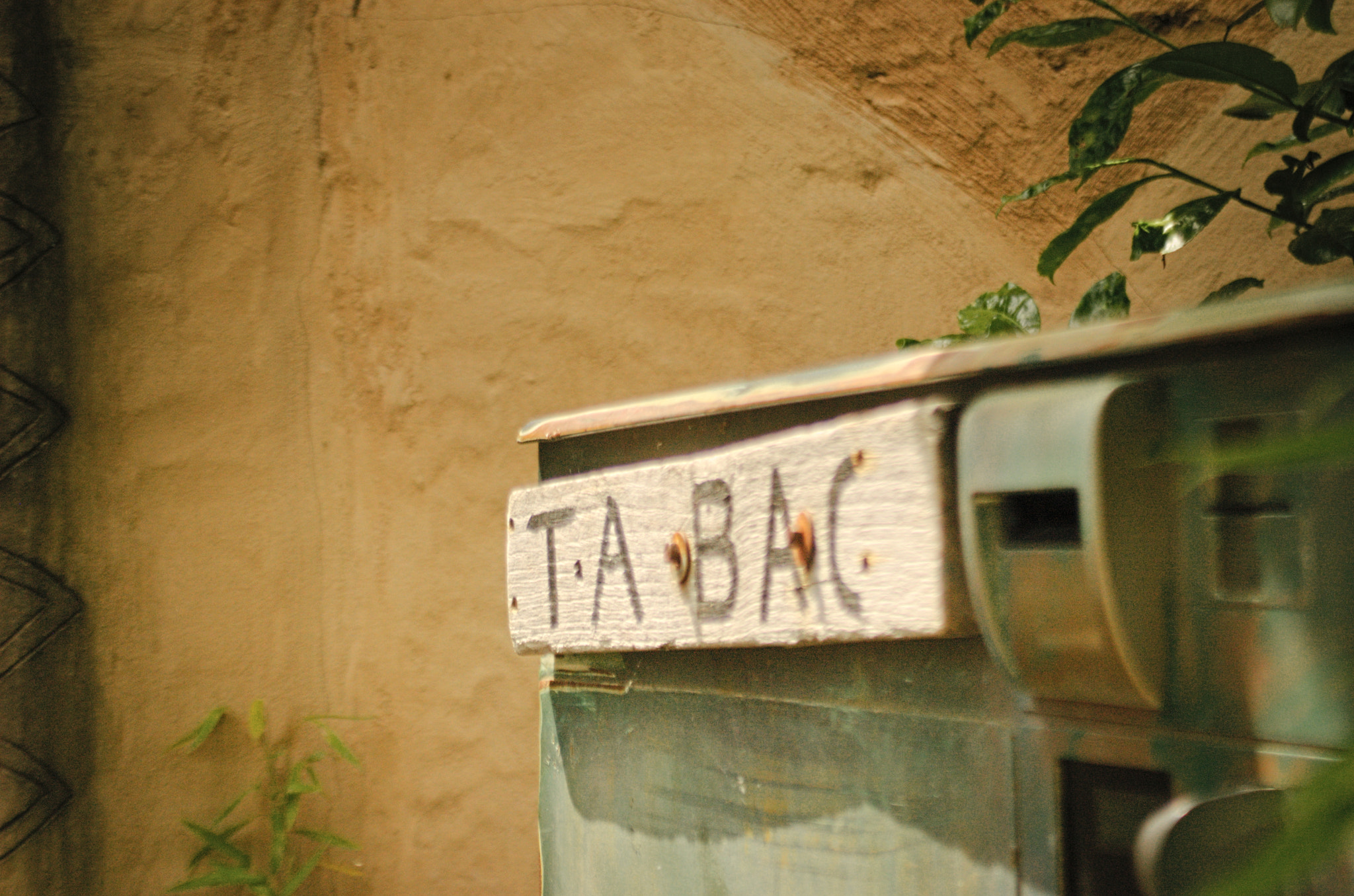 Nikon D70 sample photo. Tabac photography
