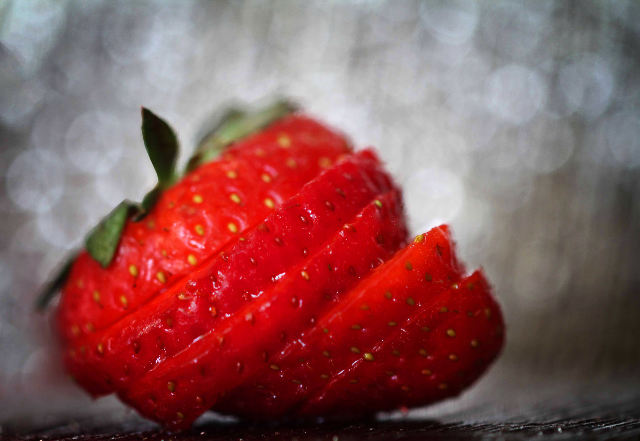 Canon EF 180mm F3.5L Macro USM sample photo. So yummy... photography