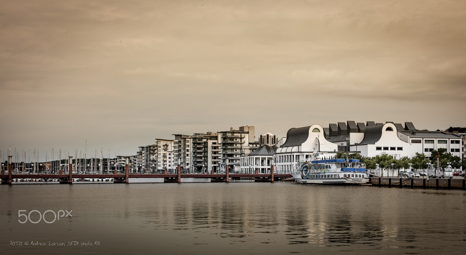 Canon EOS 5DS + Canon EF 28-300mm F3.5-5.6L IS USM sample photo. Helsingborg north harbor photography